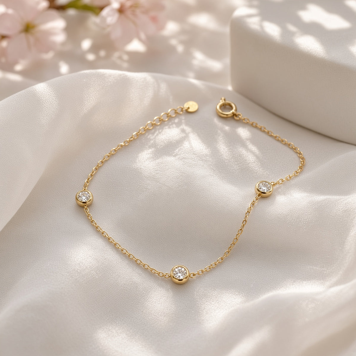 K18 ダイヤモンド 0.23ct 3石 ステーションブレスレット