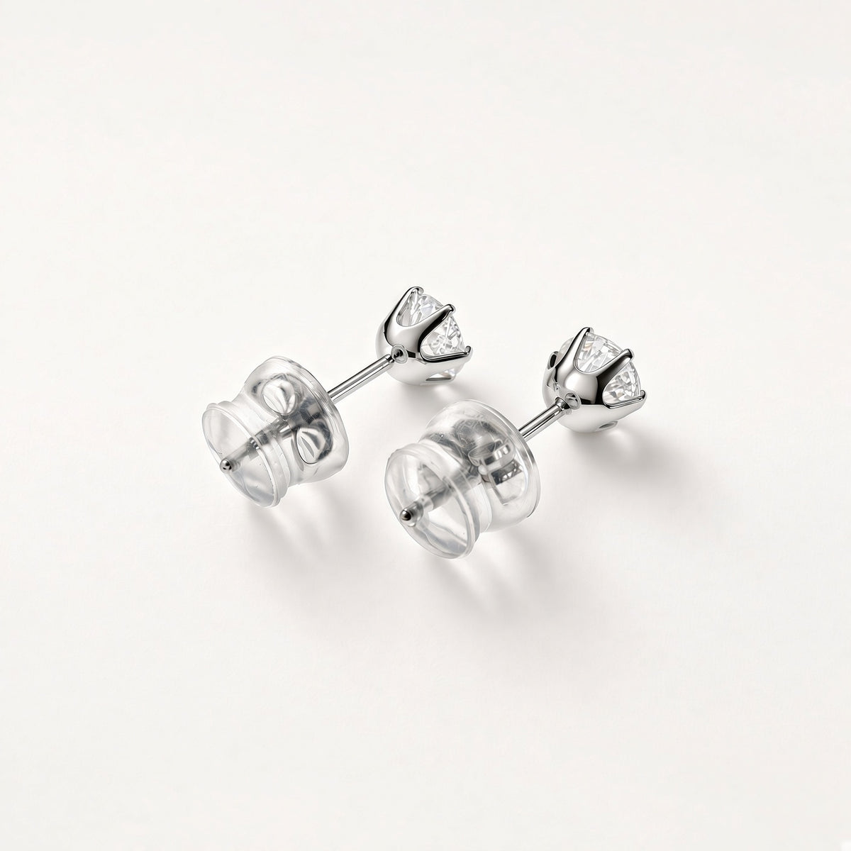 PT950 ダイヤモンドスタッドピアス 計0.70ct