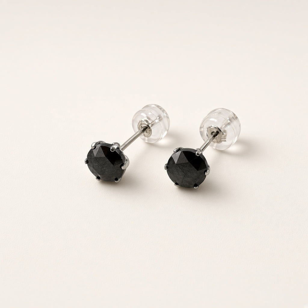 Pt900 ブラックダイヤモンドピアス（0.3ct／0.5ct）