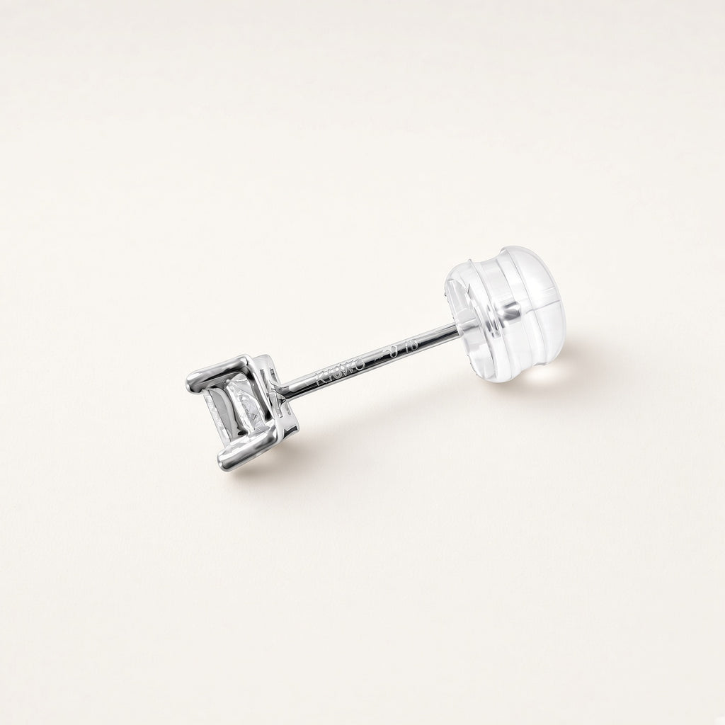 K18ホワイトゴールド ダイヤモンド 0.2ct スクエアスタッドピアス