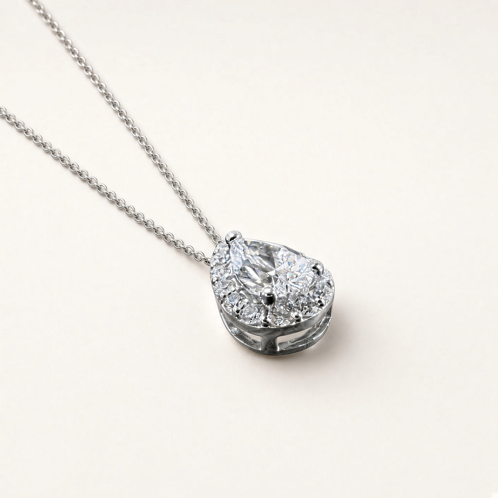 Pt850 ペアシェイプダイヤモンドネックレス 計1.20ct(0.902ct / 0.30ct)
