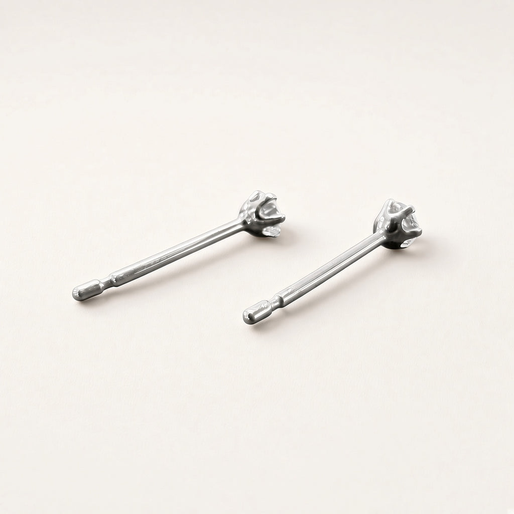 Pt900 一粒ダイヤモンドピアス 計0.1ct 6本爪