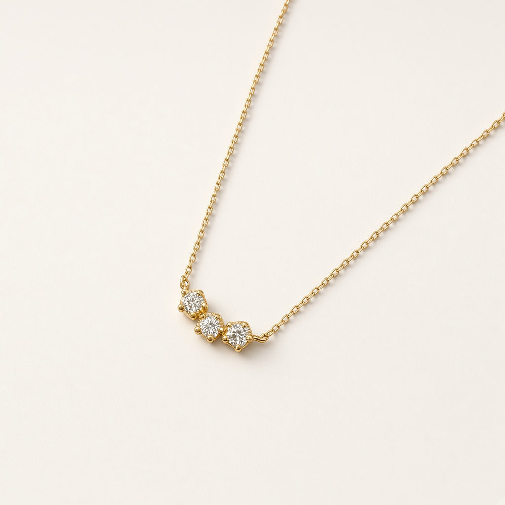 K18 ダイヤモンド 0.1ct 3ストーン アーチネックレス