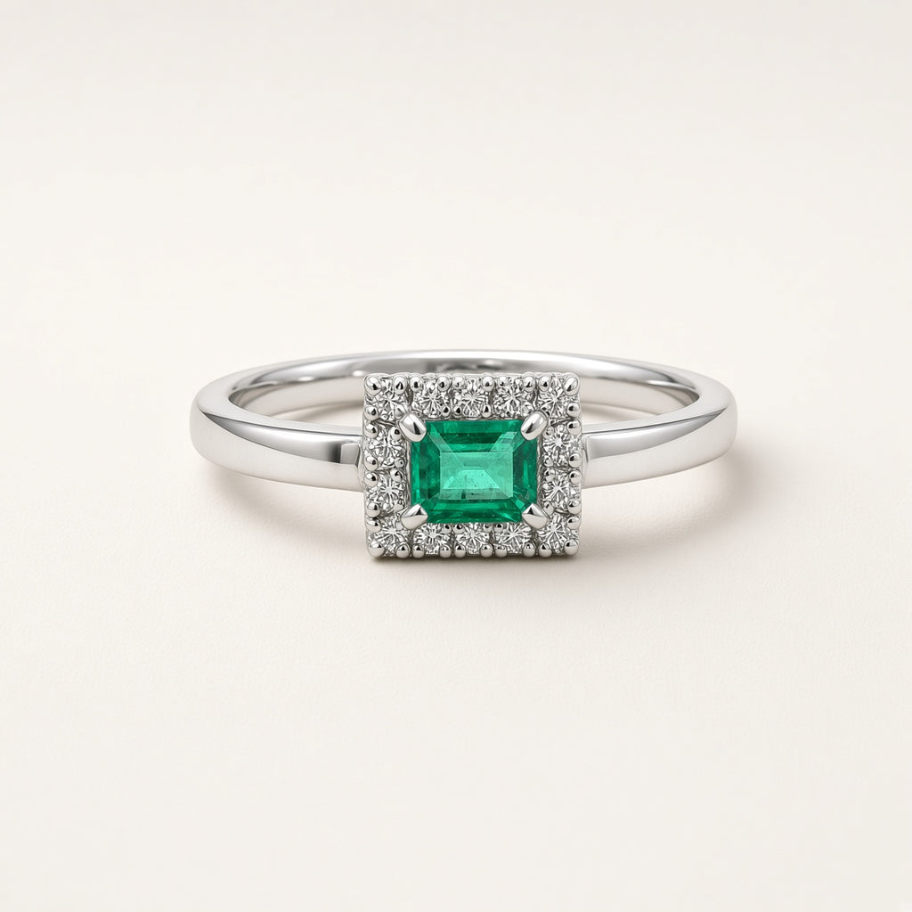 PT900 エメラルド スクエア取り巻きリング 0.12ct