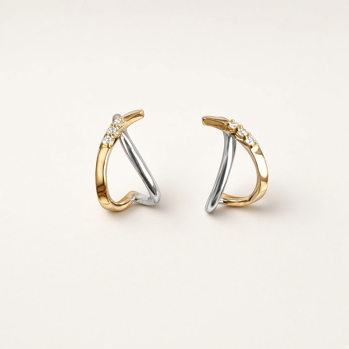 Pt900×K18 ダイヤモンド 0.03ct コンビカラー クロスフープピアス