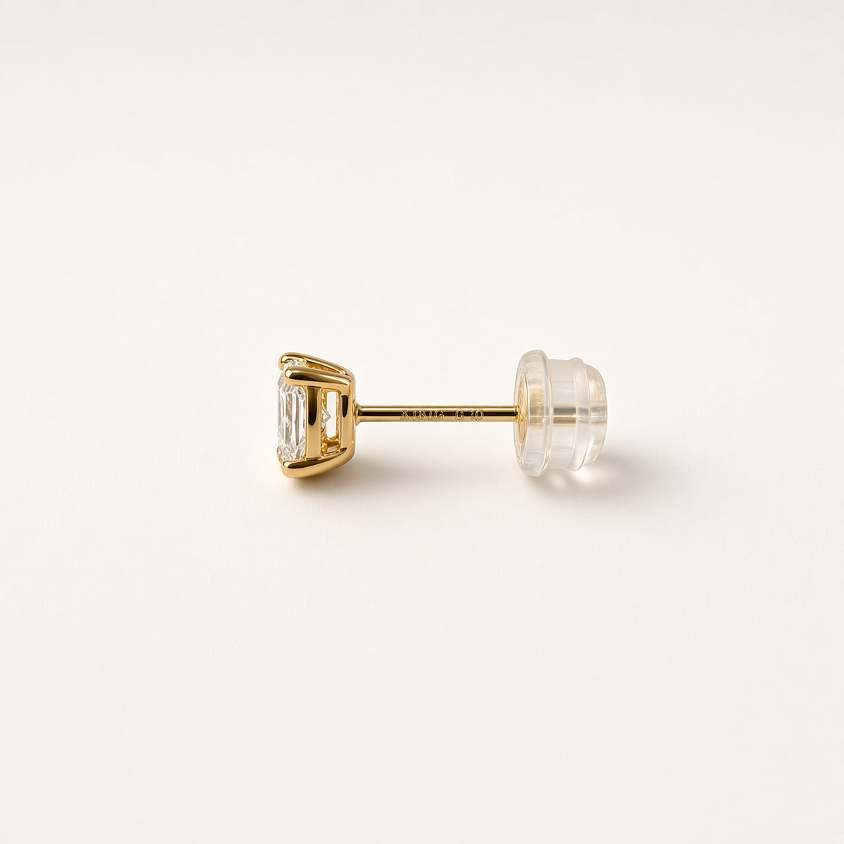 K18 ダイヤモンド 0.2ct スクエアスタッドピアス