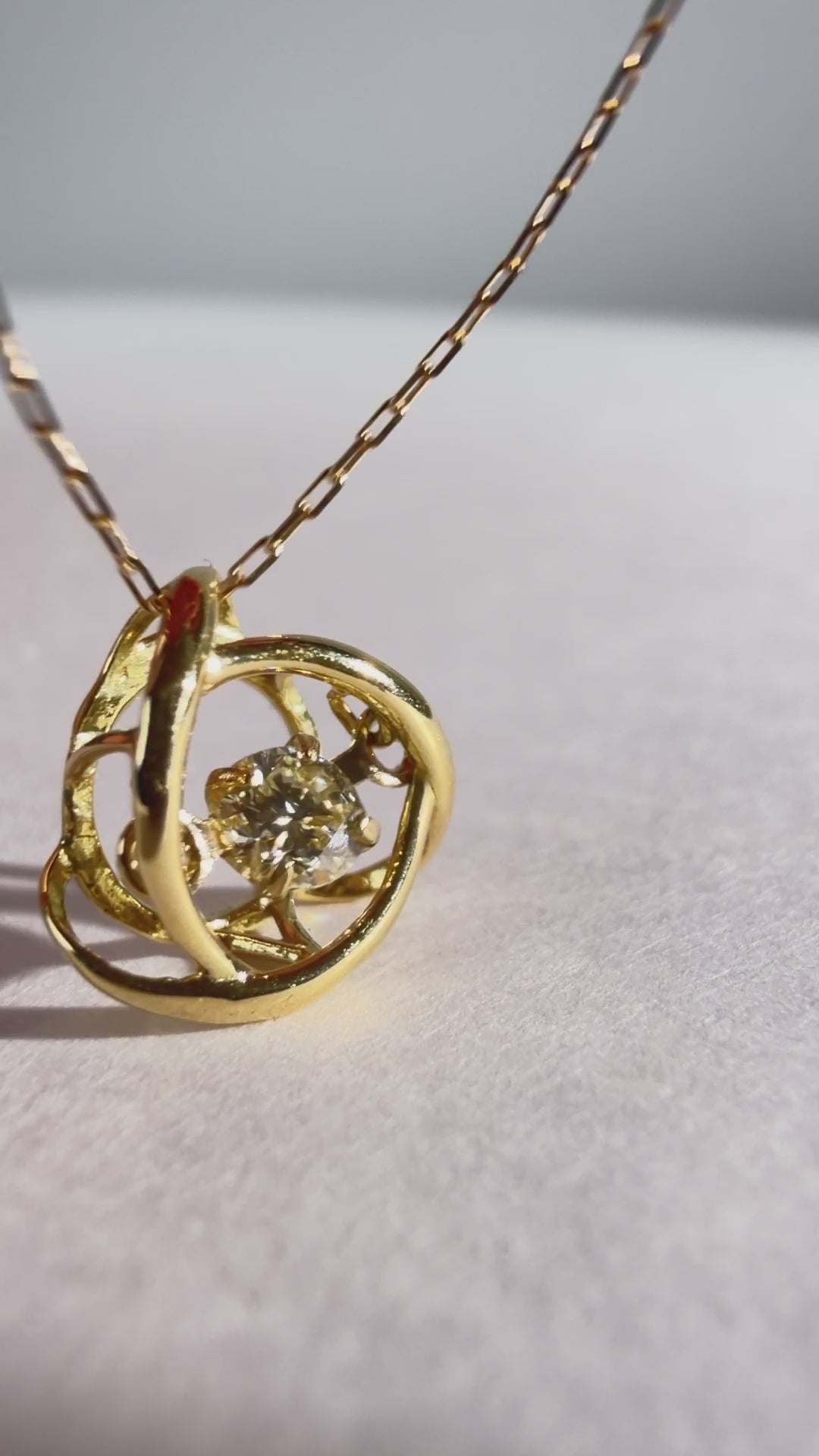 K18 ダイヤモンド スウィングネックレス 0.08ct
